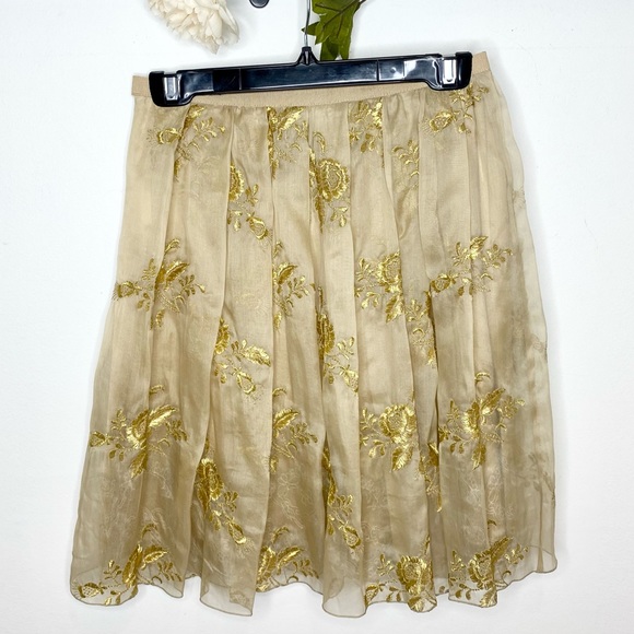 Authentic Dolce & Gabbana Gold Lace Overlay Skirt - Picture 5 of 8